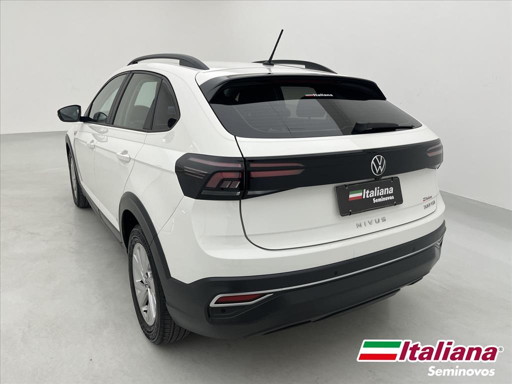NIVUS 1.0 200 TSI TOTAL FLEX COMFORTLINE AUTOMÁTICO2