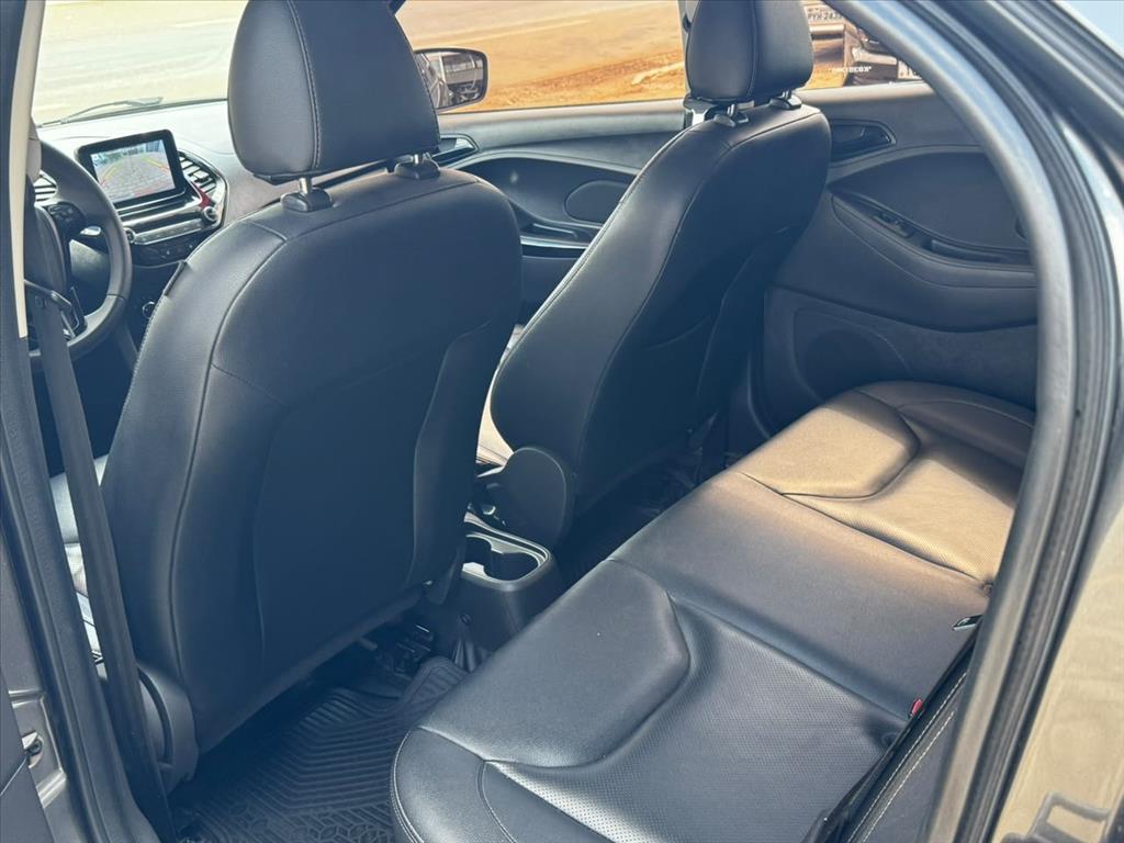 Ford-KA-1.5 TI-VCT FLEX TITANIUM AUTOMÁTICO