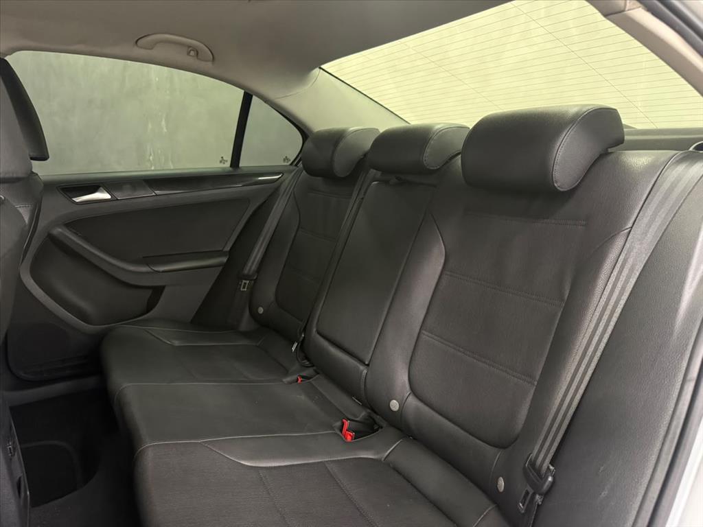 JETTA 2.0 COMFORTLINE FLEX 4P MANUAL6