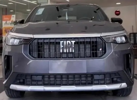 FASTBACK 1.0 TURBO 200 HYBRID AUDACE CVT