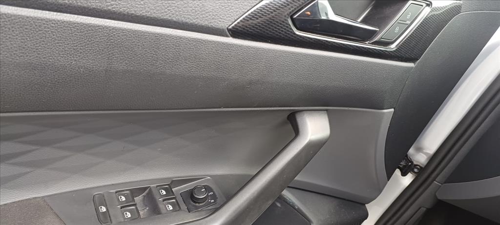 VIRTUS 1.0 170 TSI AUTOMÁTICO10