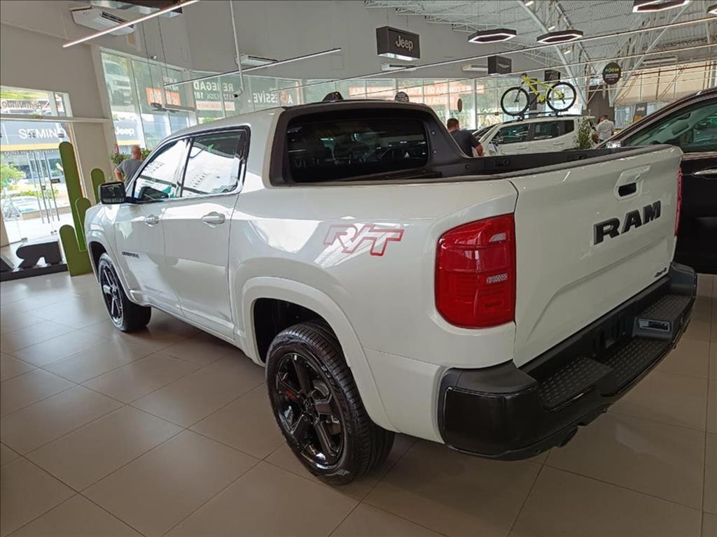 RAMPAGE 2.0 HURRICANE 4 TURBO GASOLINA R/T 4X4 AUTOMÁTICO8