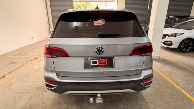 VW - Volkswagen-TAOS-1.4 250 TSI TOTAL FLEX COMFORTLINE AUTOMÁTICO