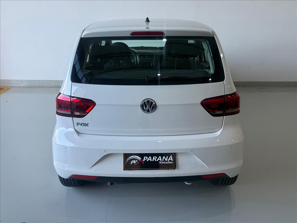 VOLKSWAGEN FOX 1.6 MSI TOTAL FLEX CONNECT 4P MANUAL-5 - Paraná Veículos Campinas - Veículos novos e seminovos com qualidade e procedência - 0