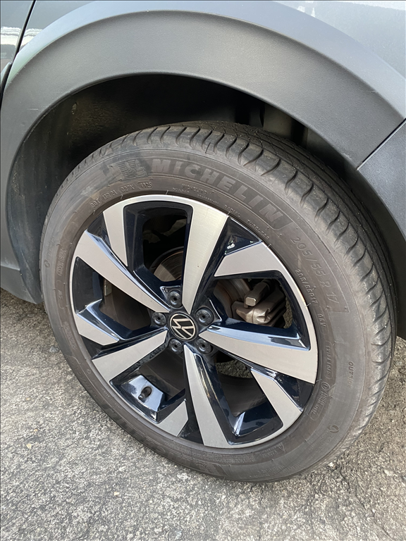NIVUS 1.0 200 TSI TOTAL FLEX HIGHLINE AUTOMÁTICO5