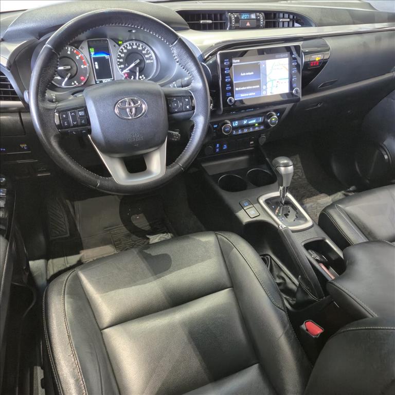 HILUX 2.8 D-4D TURBO DIESEL CD SRV 4X4 AUTOMÁTICO12