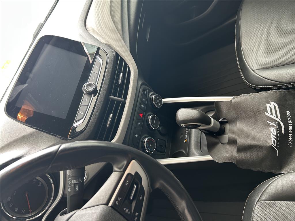 ONIX 1.0 TURBO FLEX PREMIER AUTOMÁTICO9