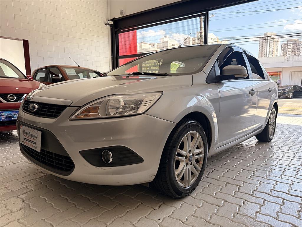 Ford Focus - 2.0 GLX SEDAN 16V FLEX 4P AUTOMÁTICO