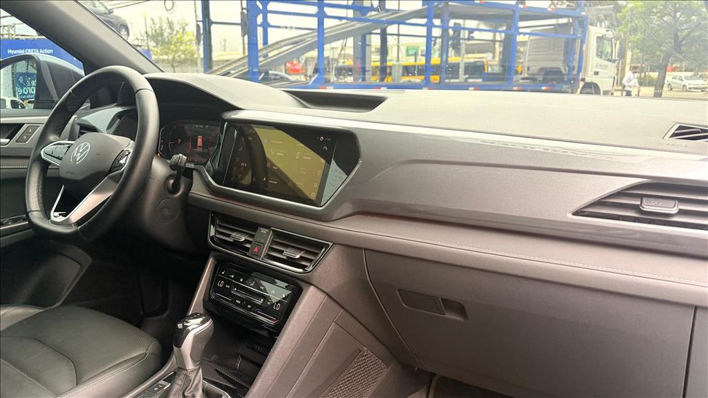 TAOS 1.4 250 TSI TOTAL FLEX HIGHLINE AUTOMÁTICO10