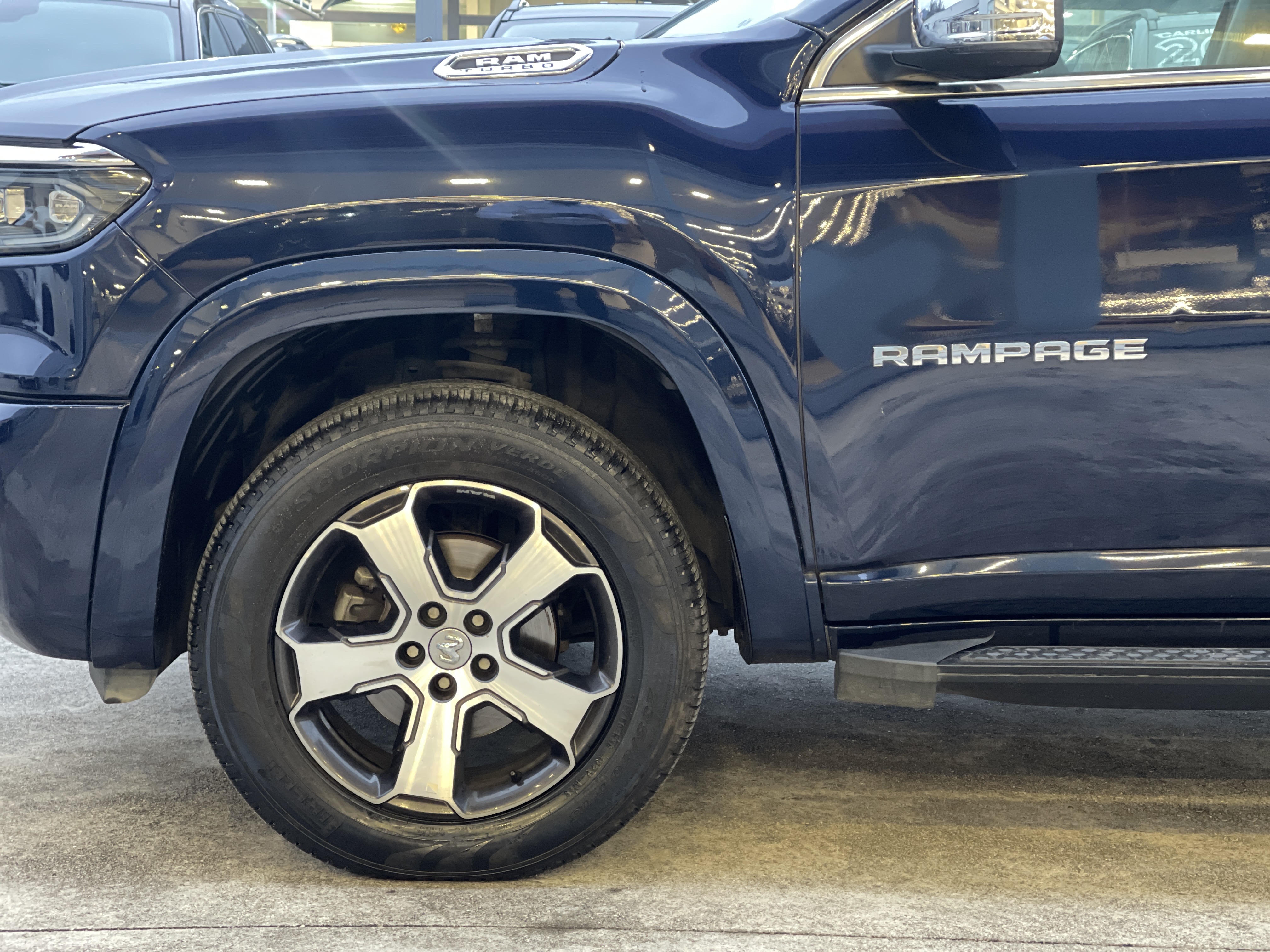 RAMPAGE 2.0 TURBO DIESEL LARAMIE 4X4 AUTOMÁTICO11