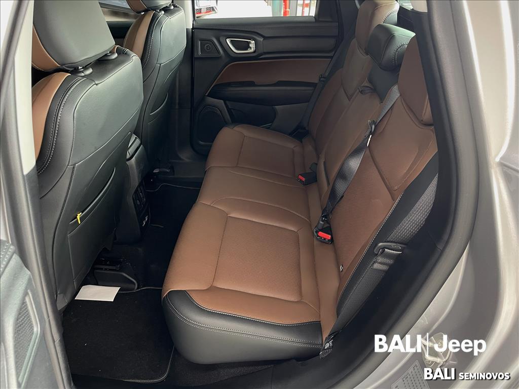 RAMPAGE 2.2 TURBO DIESEL LARAMIE 4X4 AUTOMÁTICO17