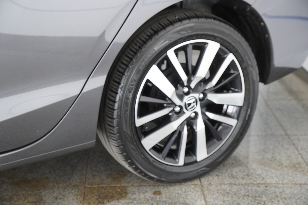 CITY 1.5 i-VTEC FLEX HATCH TOURING CVT4