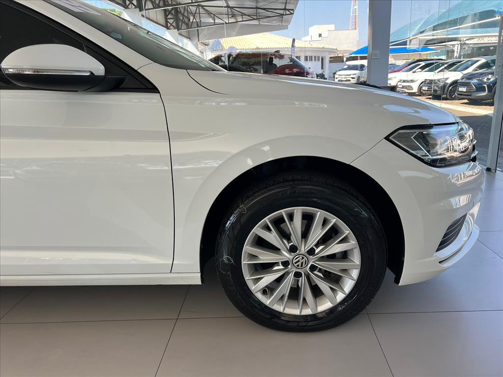 JETTA 1.4 250 TSI TOTAL FLEX COMFORTLINE TIPTRONIC4