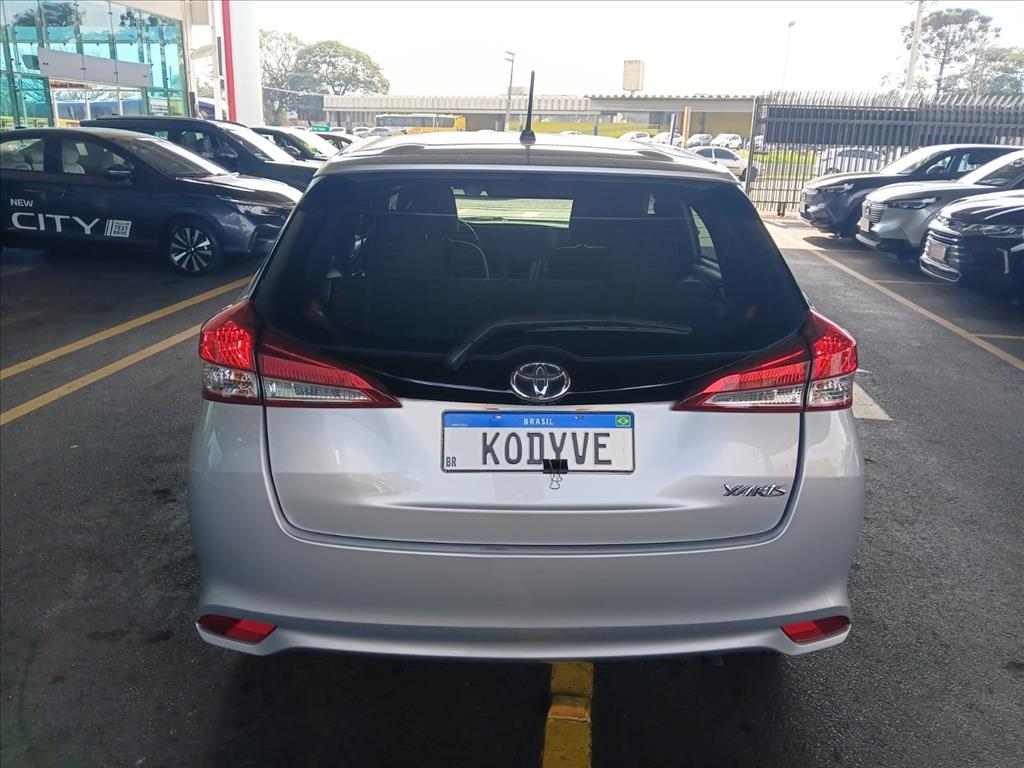 YARIS 1.3 16V FLEX XL LIVE MULTIDRIVE3