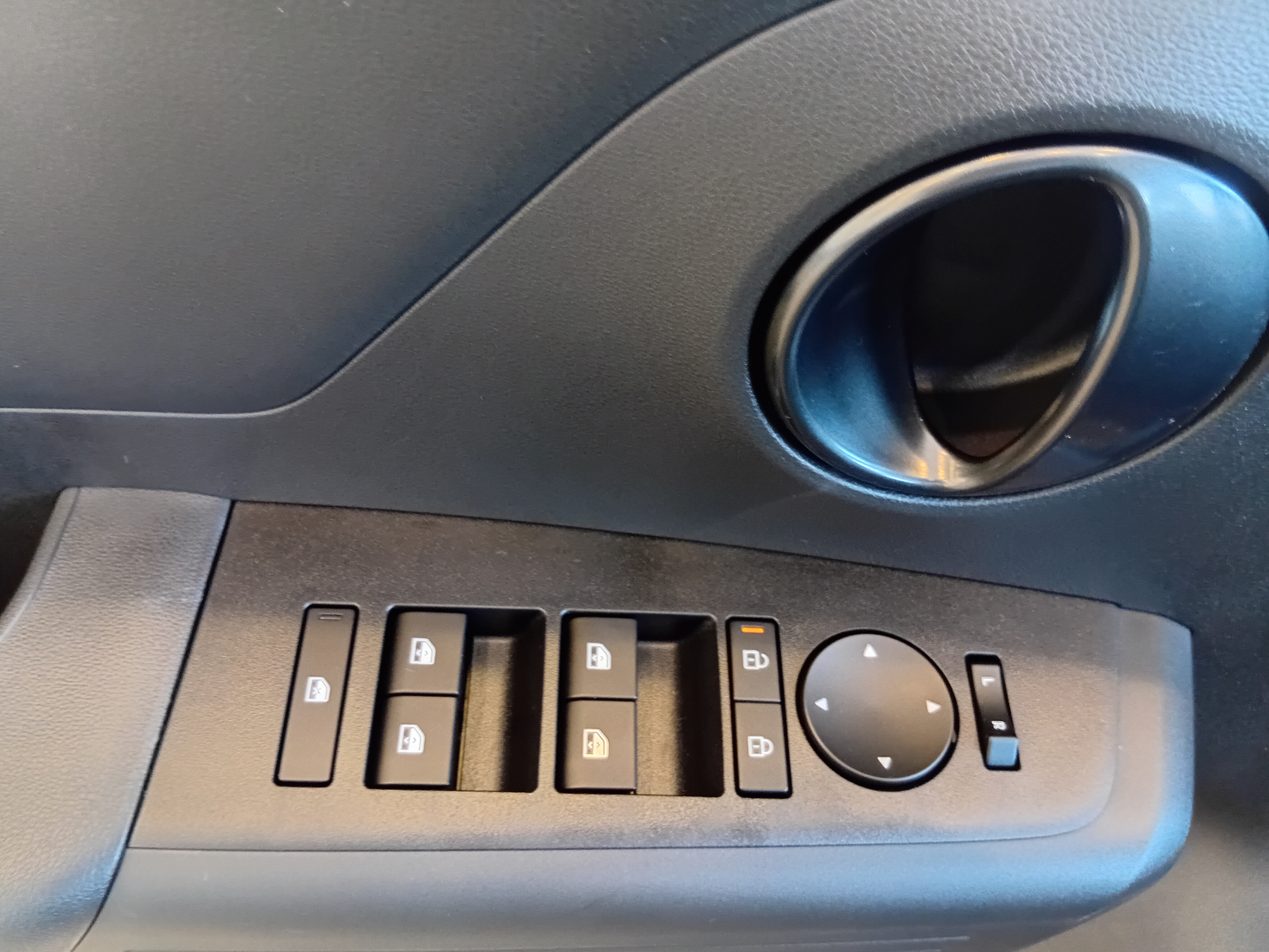 I20 1.0 FLEX LIMITED MANUAL10