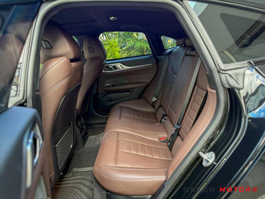 BMW-I4-ELÉTRICO eDRIVE40 M SPORT