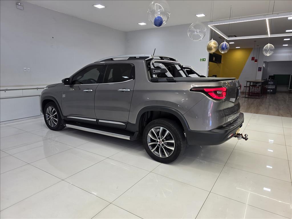 TORO 2.0 16V TURBO DIESEL VOLCANO 4WD AT93