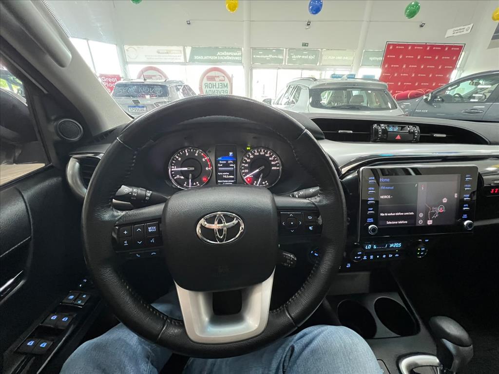 HILUX 2.8 D-4D TURBO DIESEL CD SRV 4X4 AUTOMÁTICO9