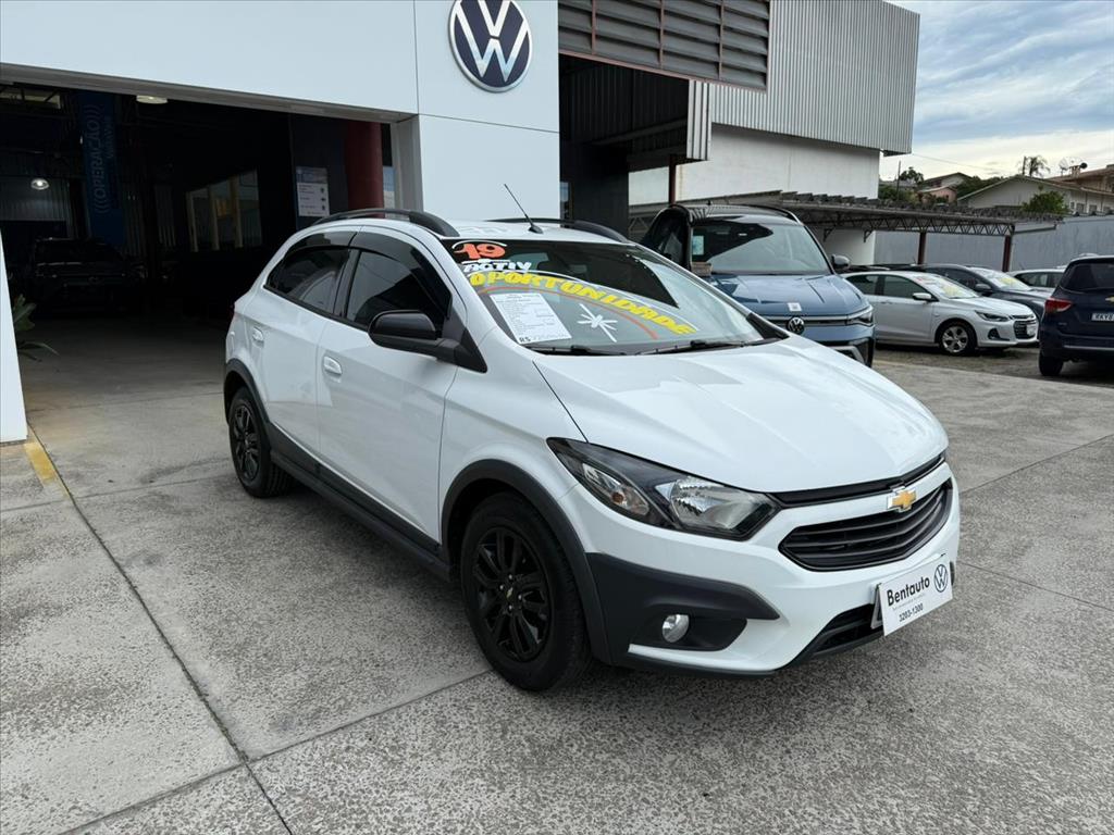 ONIX 1.4 MPFI ACTIV 8V FLEX 4P MANUAL2