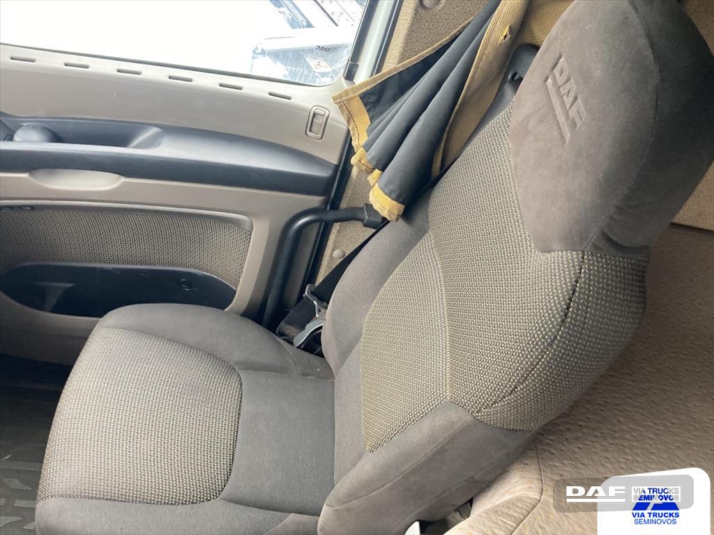 DAF-XF-105 FT 460 4X2