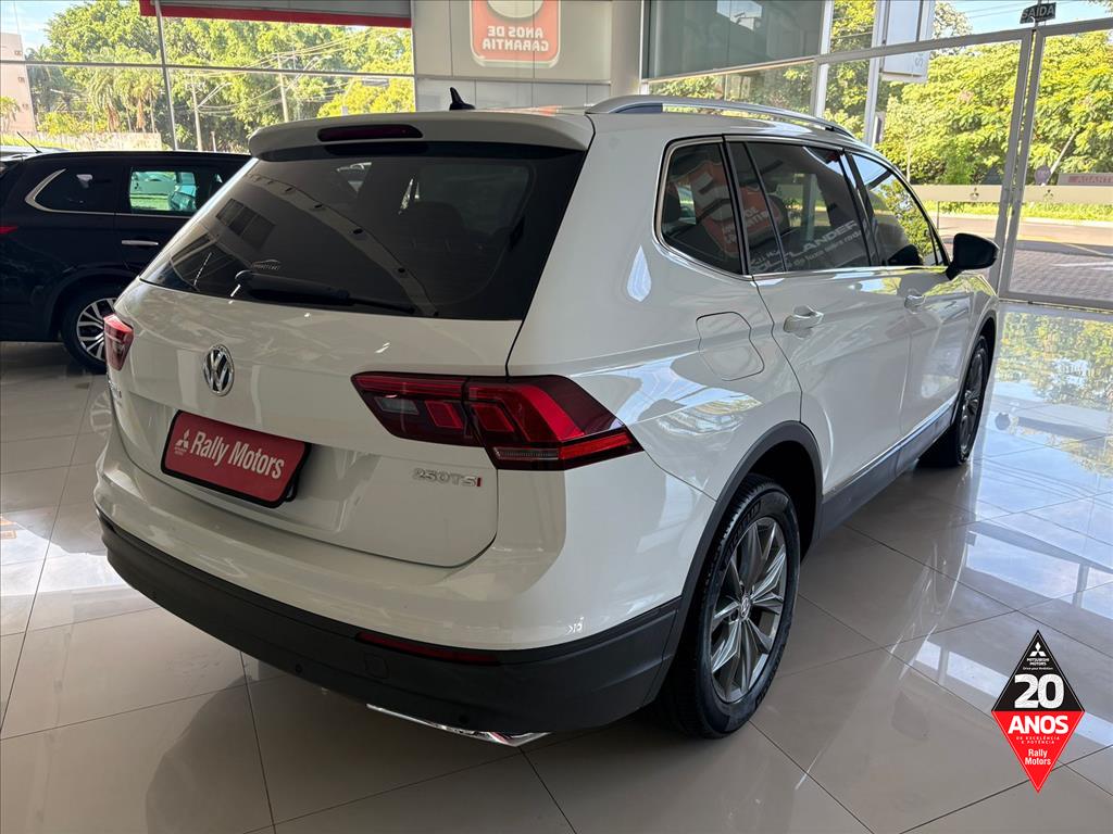 VW - Volkswagen-TIGUAN-1.4 250 TSI TOTAL FLEX ALLSPACE COMFORTLINE TIPTRONIC