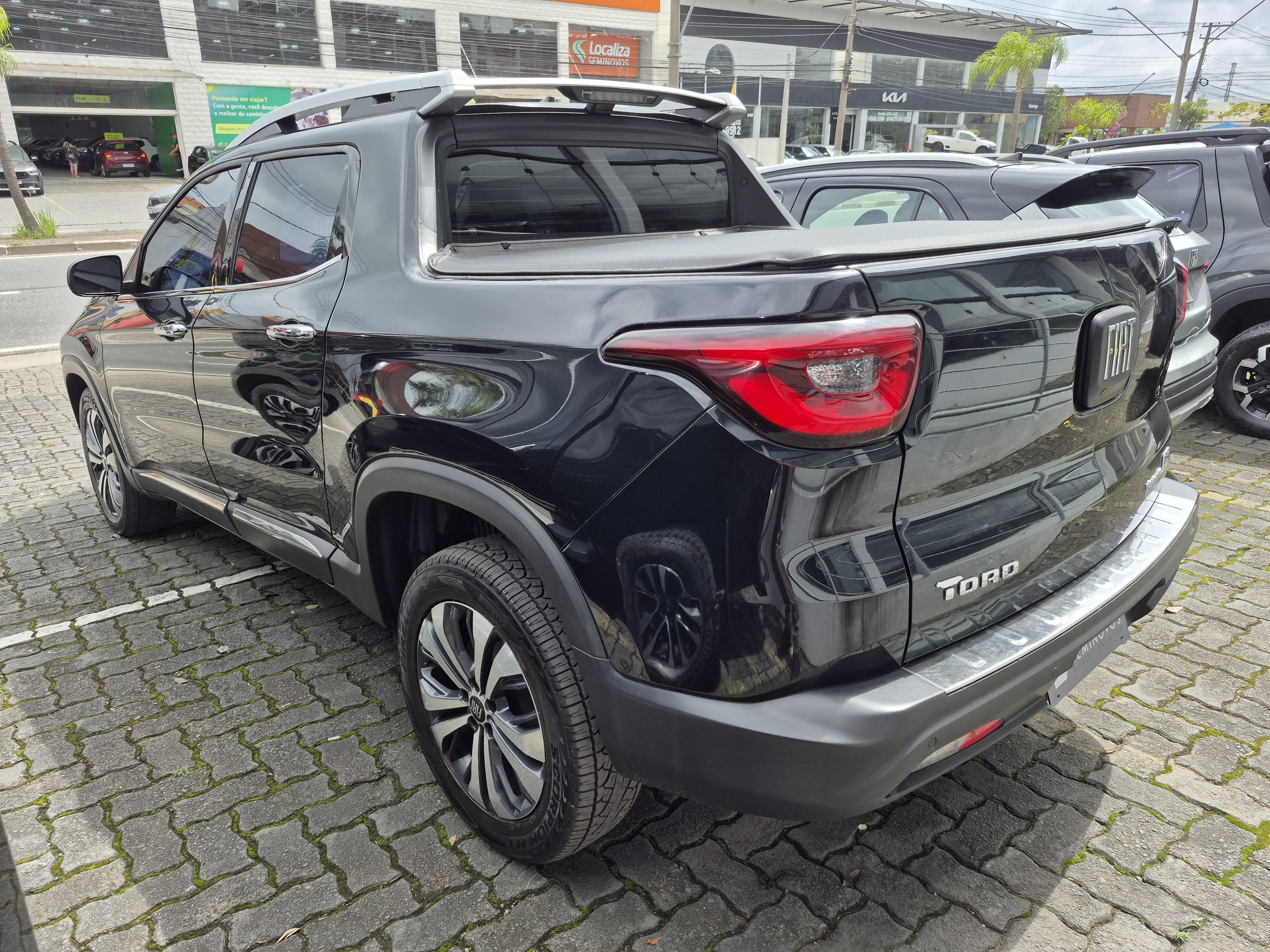 Foto ilustrativa do carro