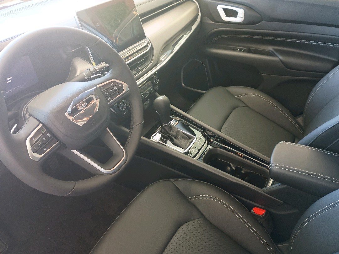 COMPASS 1.3 T270 TURBO FLEX LONGITUDE AT63