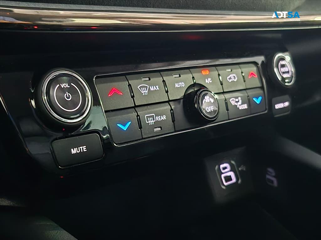 JEEP COMMANDER 1.3 T270 TURBO FLEX LIMITED AT6