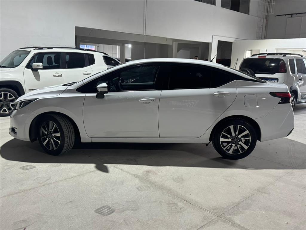 Nissan-VERSA-1.6 16V FLEX ADVANCE XTRONIC