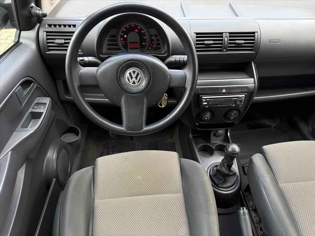 Volkswagen Fox - 1.0 MI 8V FLEX 2P MANUAL