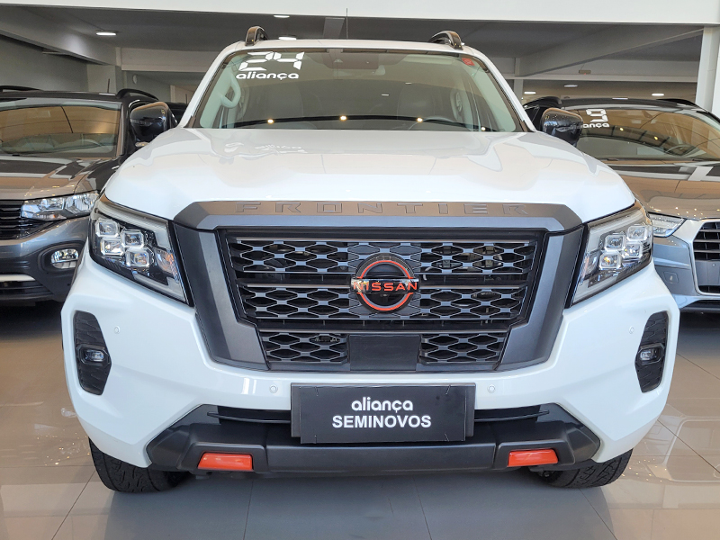 FRONTIER 2.3 16V TURBO DIESEL PRO4X CD 4X4 AUTOMÁTICO1