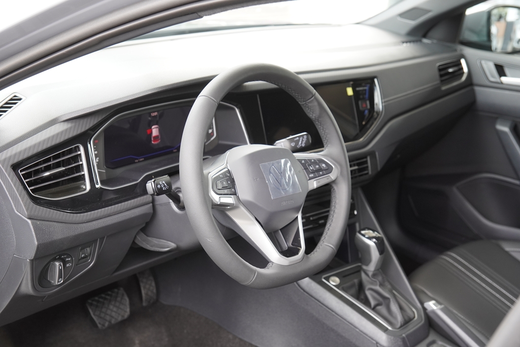 NIVUS 1.0 200 TSI TOTAL FLEX HIGHLINE AUTOMÁTICO9
