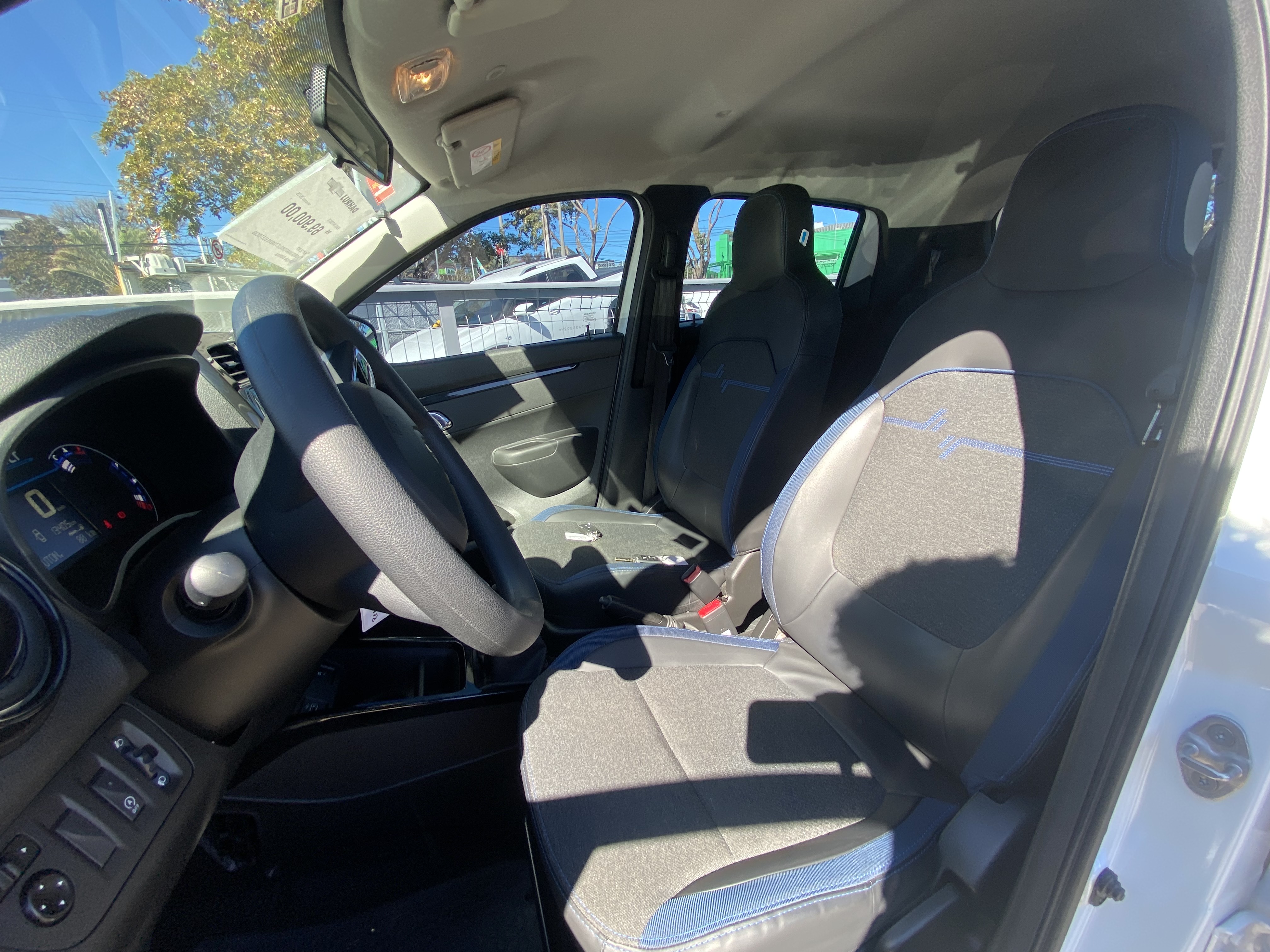 KWID 1.0 12V SCE FLEX INTENSE MANUAL5