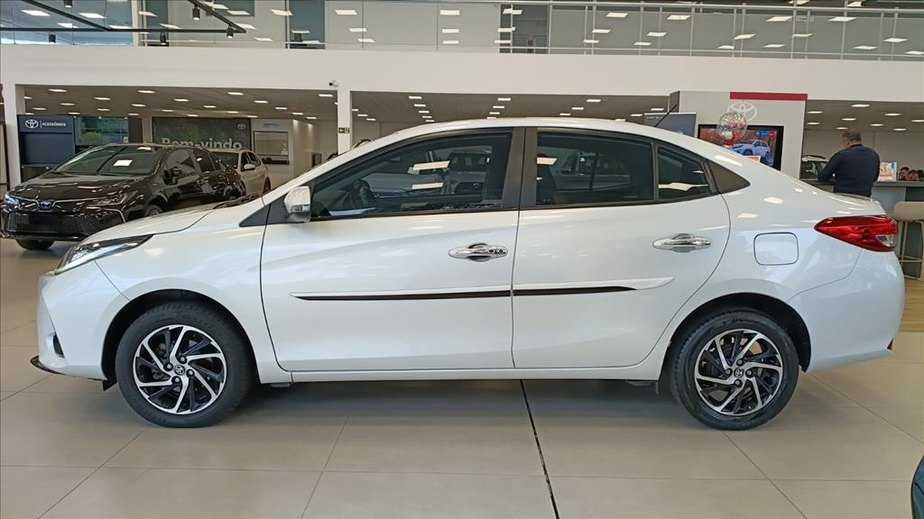 YARIS 1.5 16V FLEX XL MULTIDRIVE1