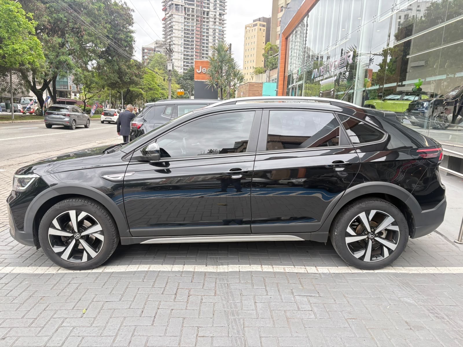 NIVUS 1.0 200 TSI TOTAL FLEX HIGHLINE AUTOMÁTICO17