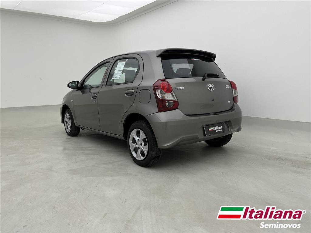 ETIOS 1.3 X 16V FLEX 4P MANUAL2