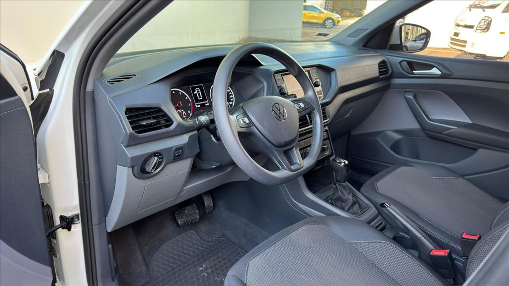 T-CROSS 1.0 200 TSI TOTAL FLEX SENSE AUTOMÁTICO14