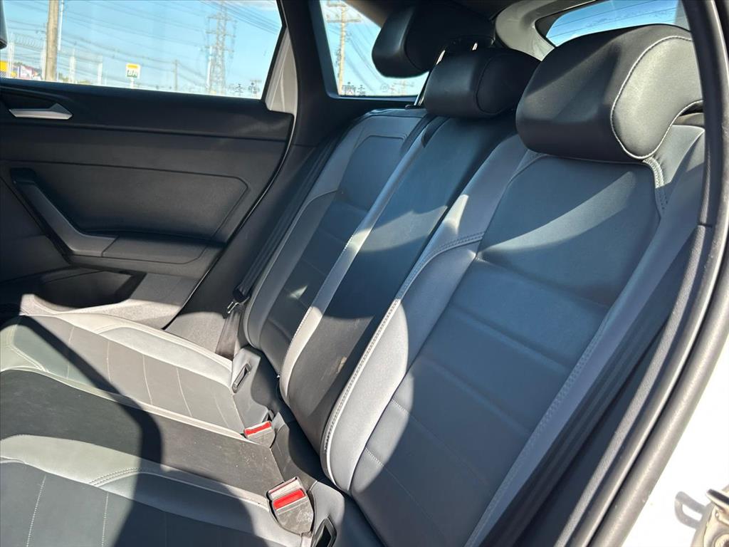 Volkswagen-NIVUS-1.0 200 TSI TOTAL FLEX HIGHLINE AUTOMÁTICO