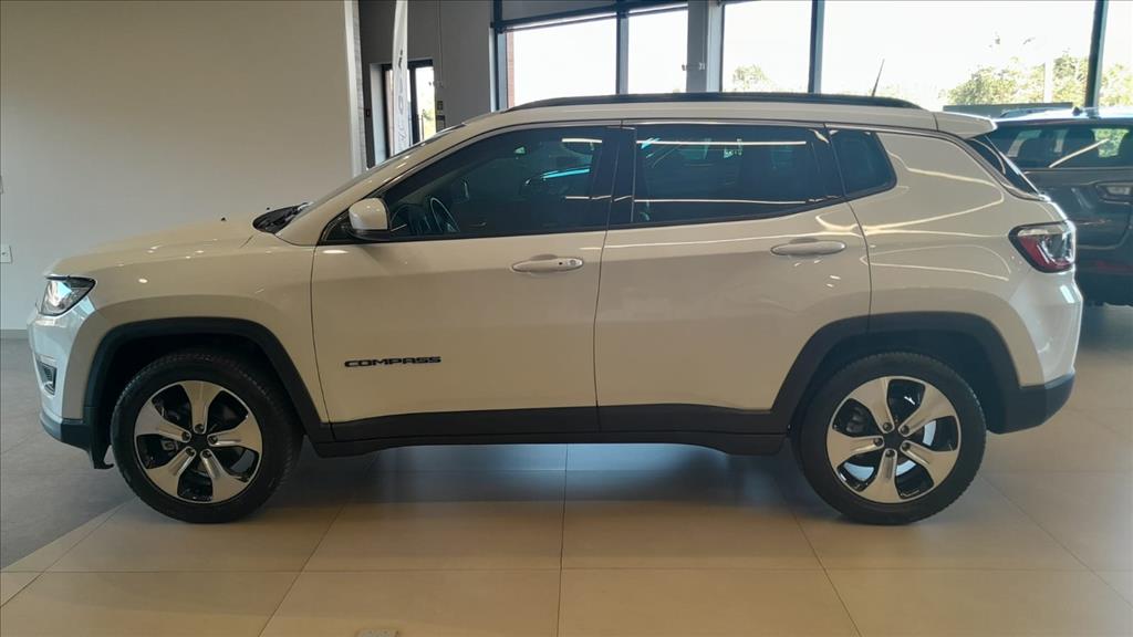 COMPASS 2.0 16V FLEX LONGITUDE AUTOMÁTICO