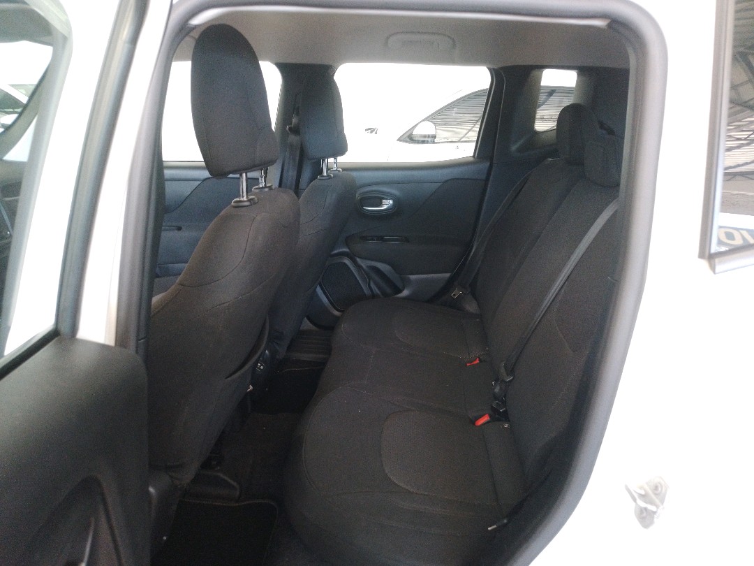 Jeep-RENEGADE-1.3 T270 TURBO FLEX SPORT AT6