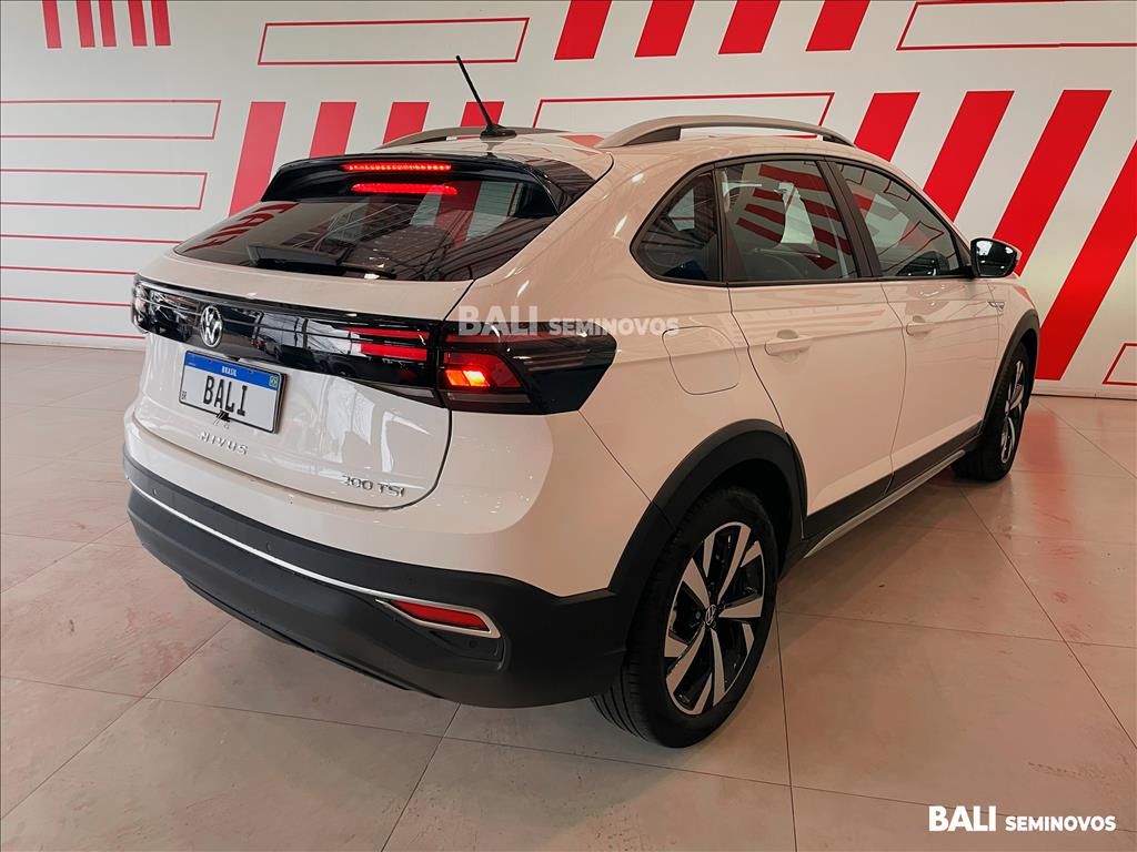 NIVUS 1.0 200 TSI TOTAL FLEX HIGHLINE AUTOMÁTICO6