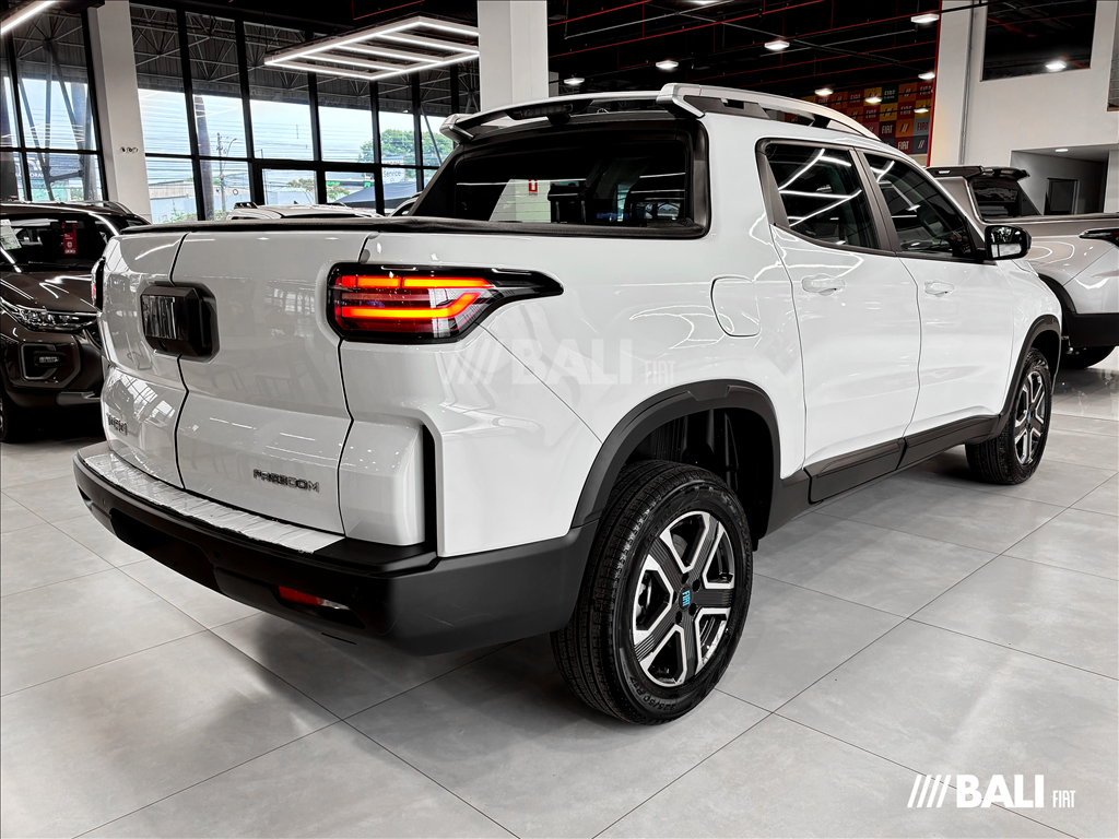 TORO 1.3 TURBO 270 FLEX FREEDOM AT63