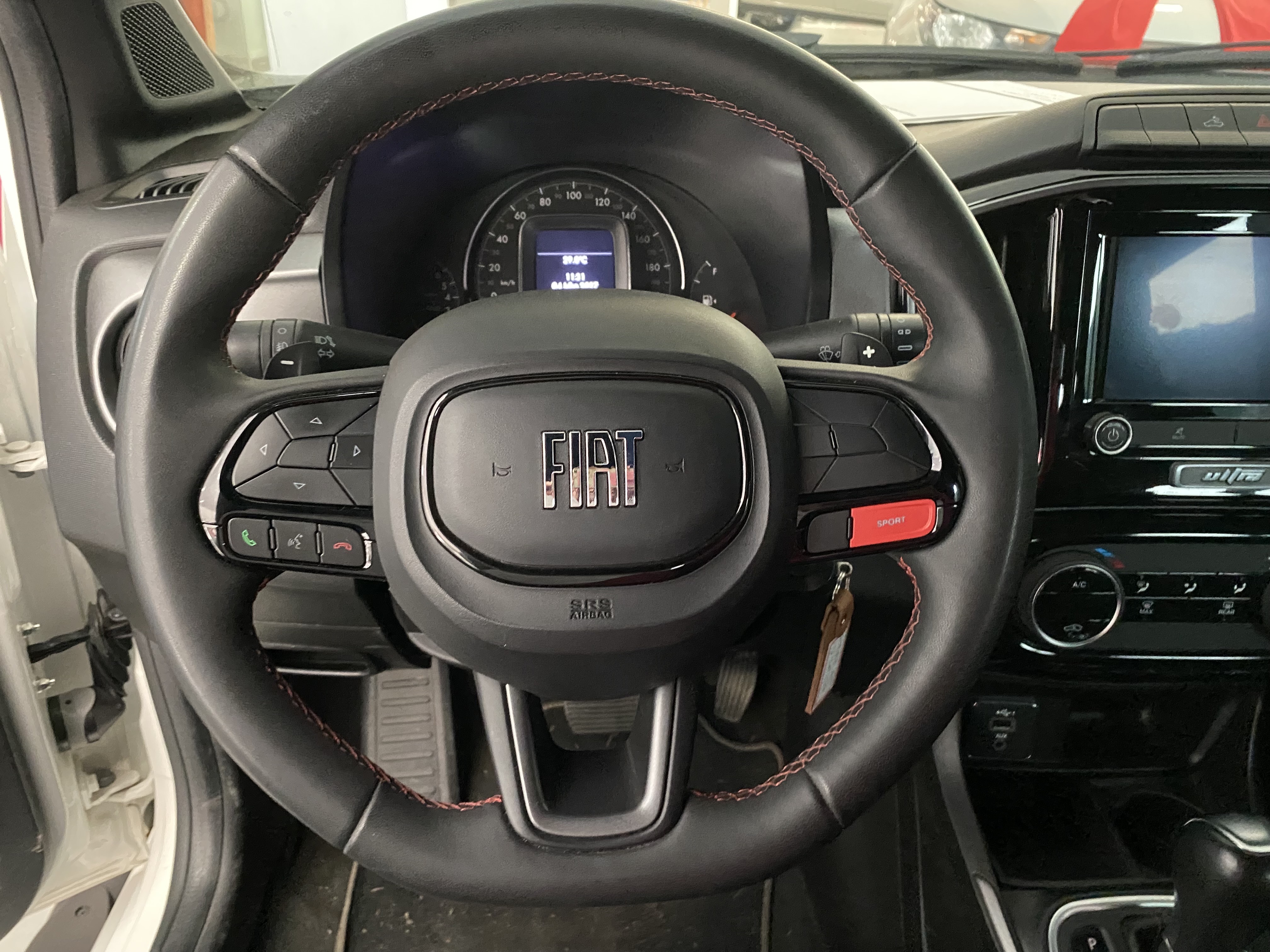 STRADA 1.0 TURBO 200 FLEX ULTRA CD CVT8