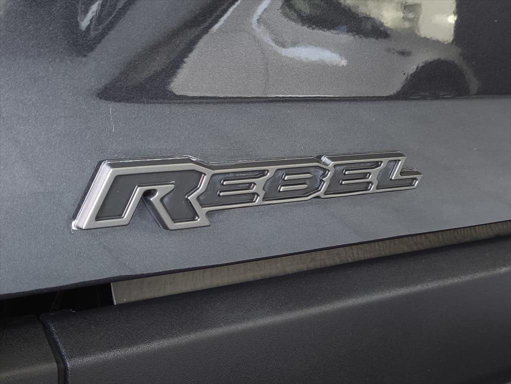 RAMPAGE 2.0 TURBO DIESEL REBEL 4X4 AUTOMÁTICO3
