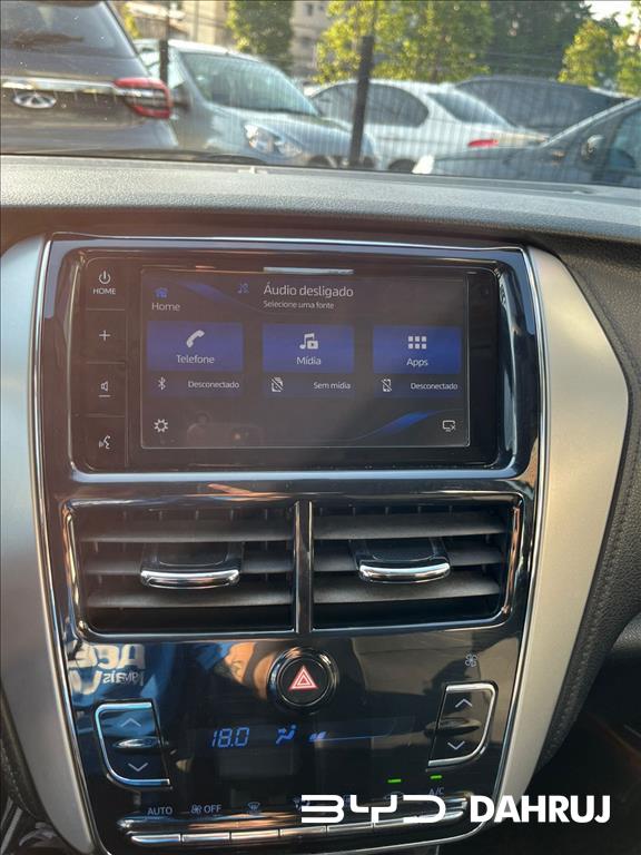 YARIS 1.5 16V FLEX SEDAN XLS MULTIDRIVE5