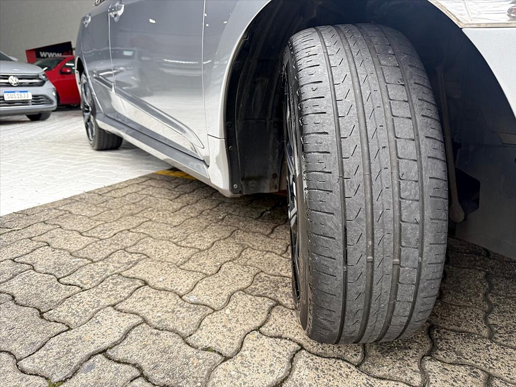 Honda Civic - 2.0 16V FLEXONE EXL 4P CVT