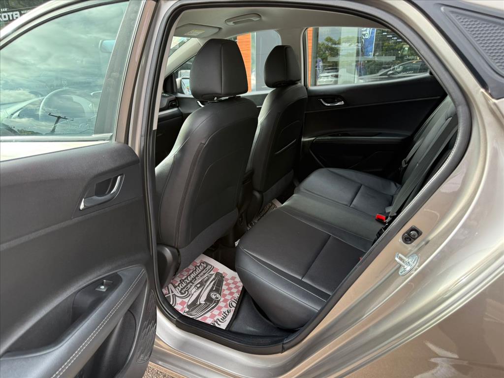 Hyundai-HB20-1.0 TGDI FLEX PLATINUM AUTOMÁTICO