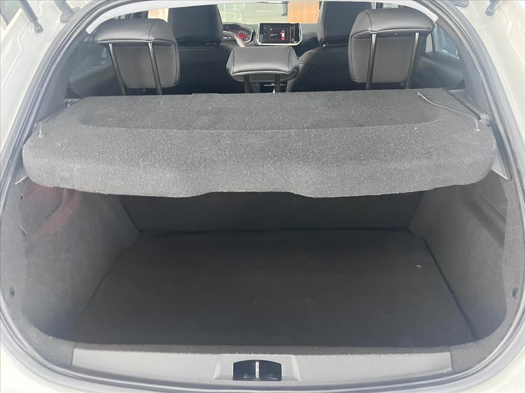 Peugeot-208-1.6 16V FLEX ALLURE AT6
