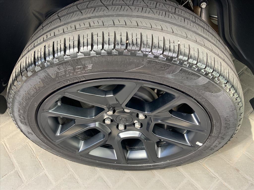 RAM-1500-3.0 HURRICANE 6 BITURBO GASOLINA LARAMIE NIGHT EDITION CD 4X4 AUTOMÁTICO