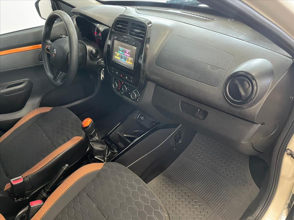 KWID 1.0 12V SCE FLEX OUTSIDER MANUAL9